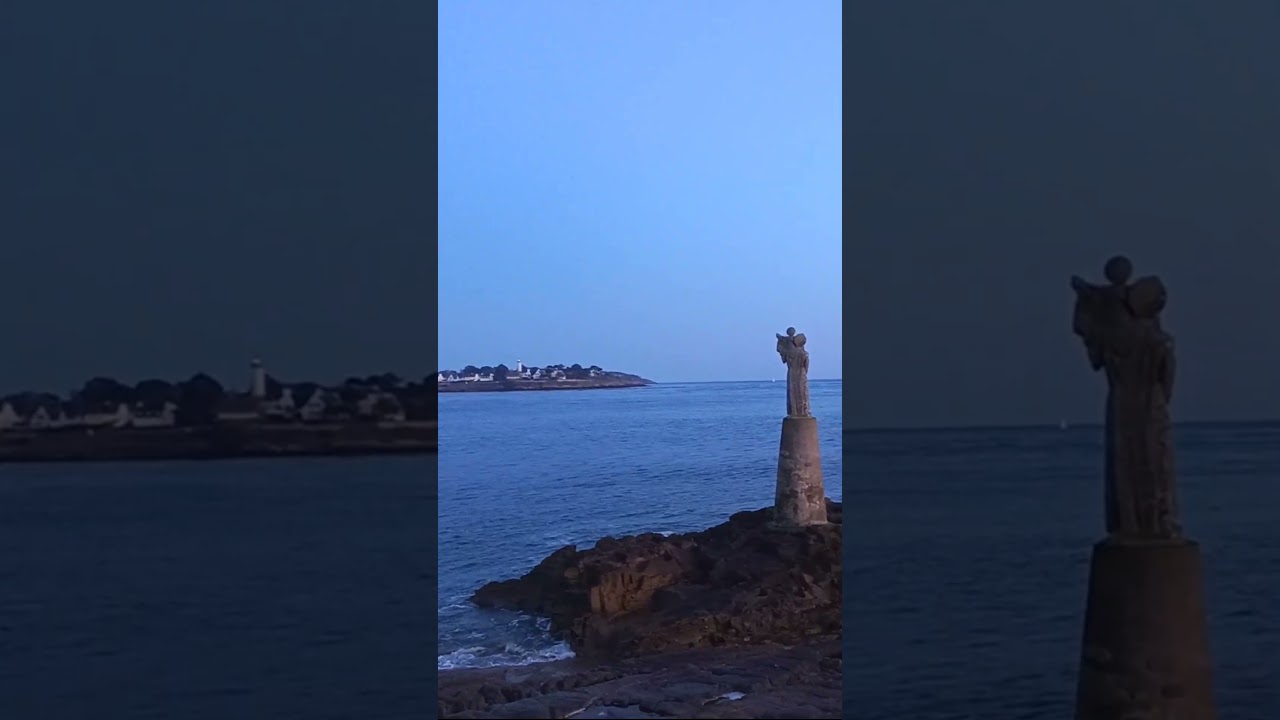 À fleur de Lune.